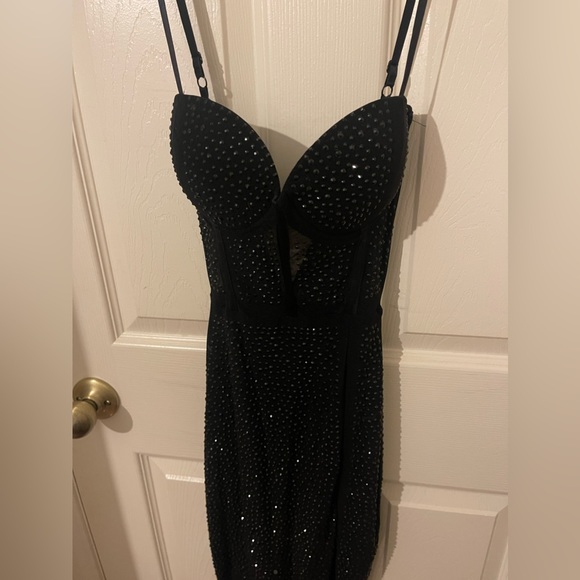 Windsor Black Sequin Slit Dress - Picture 6 of 10